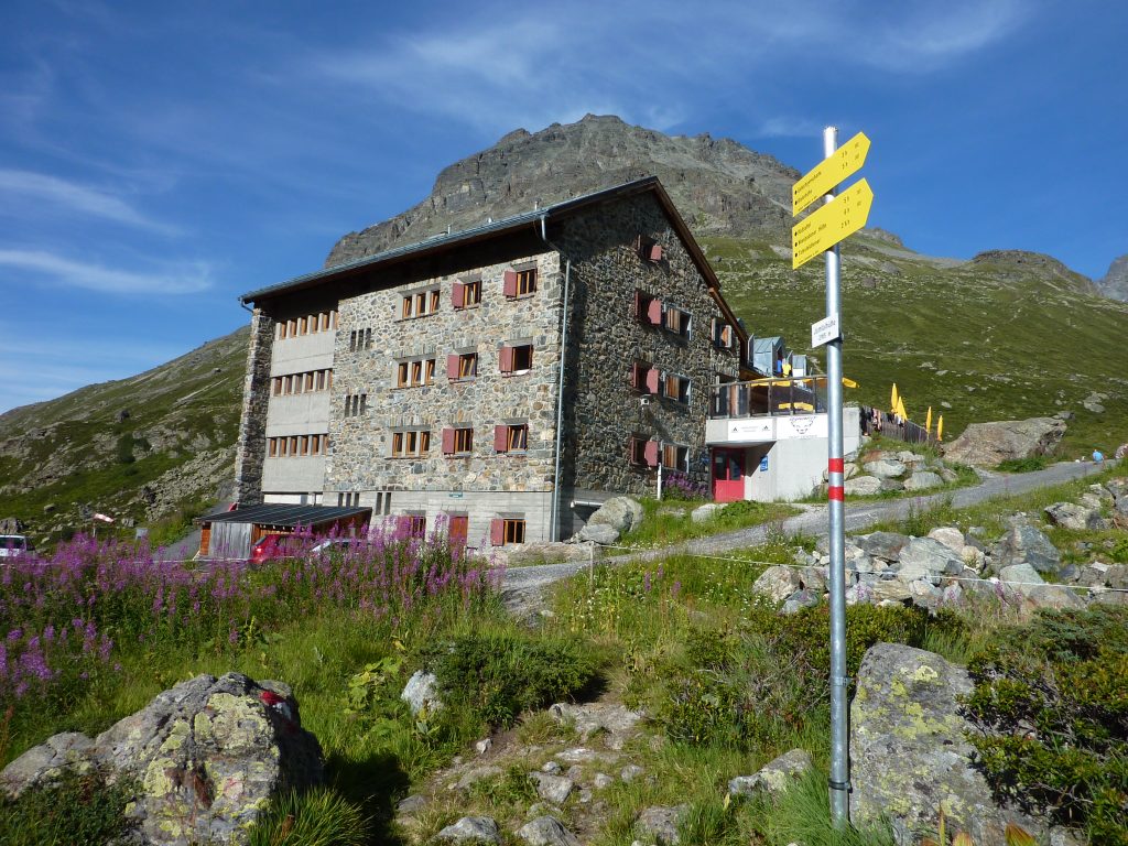 Hut hiking in Austria